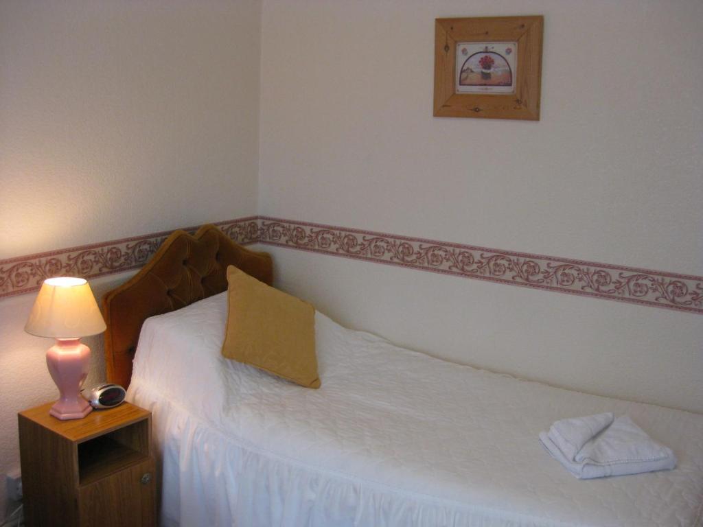 The Ashmount Hotel Rhôs-on-Sea Стая снимка